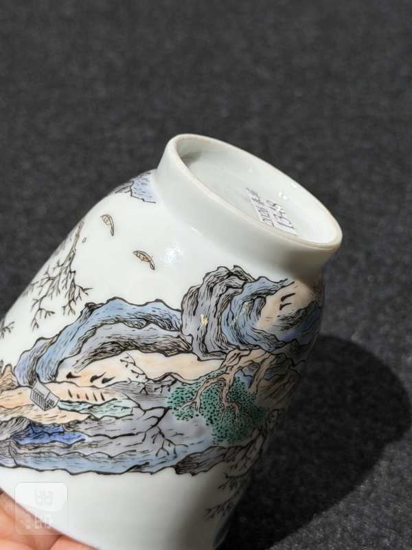 清雍正 五彩山水人物纹杯 - 图9